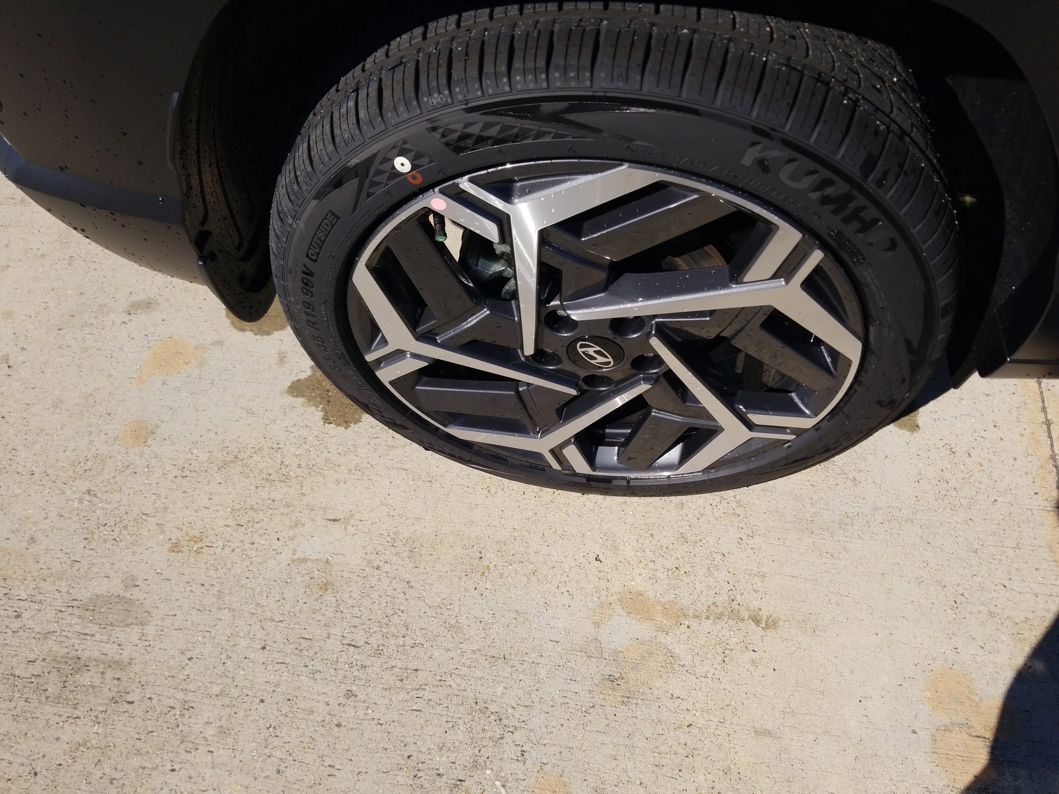 New 2026 Hyundai Kona SEL Premium image 23