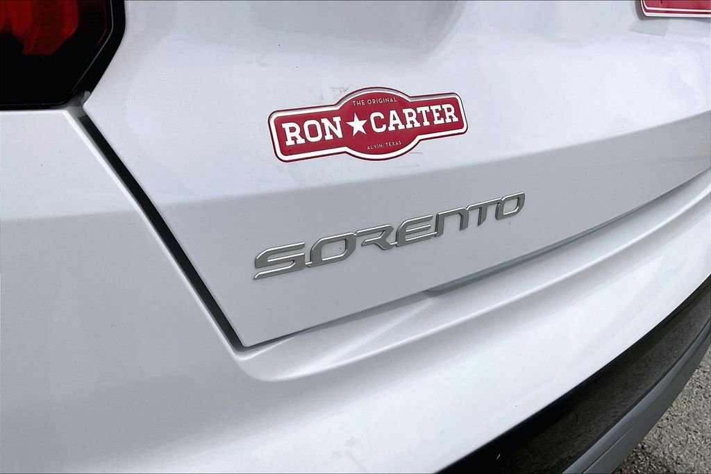 Used 2023 Kia Sorento SX image 21
