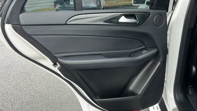 Used 2018 Mercedes-Benz GLE 550e 4MATIC image 18