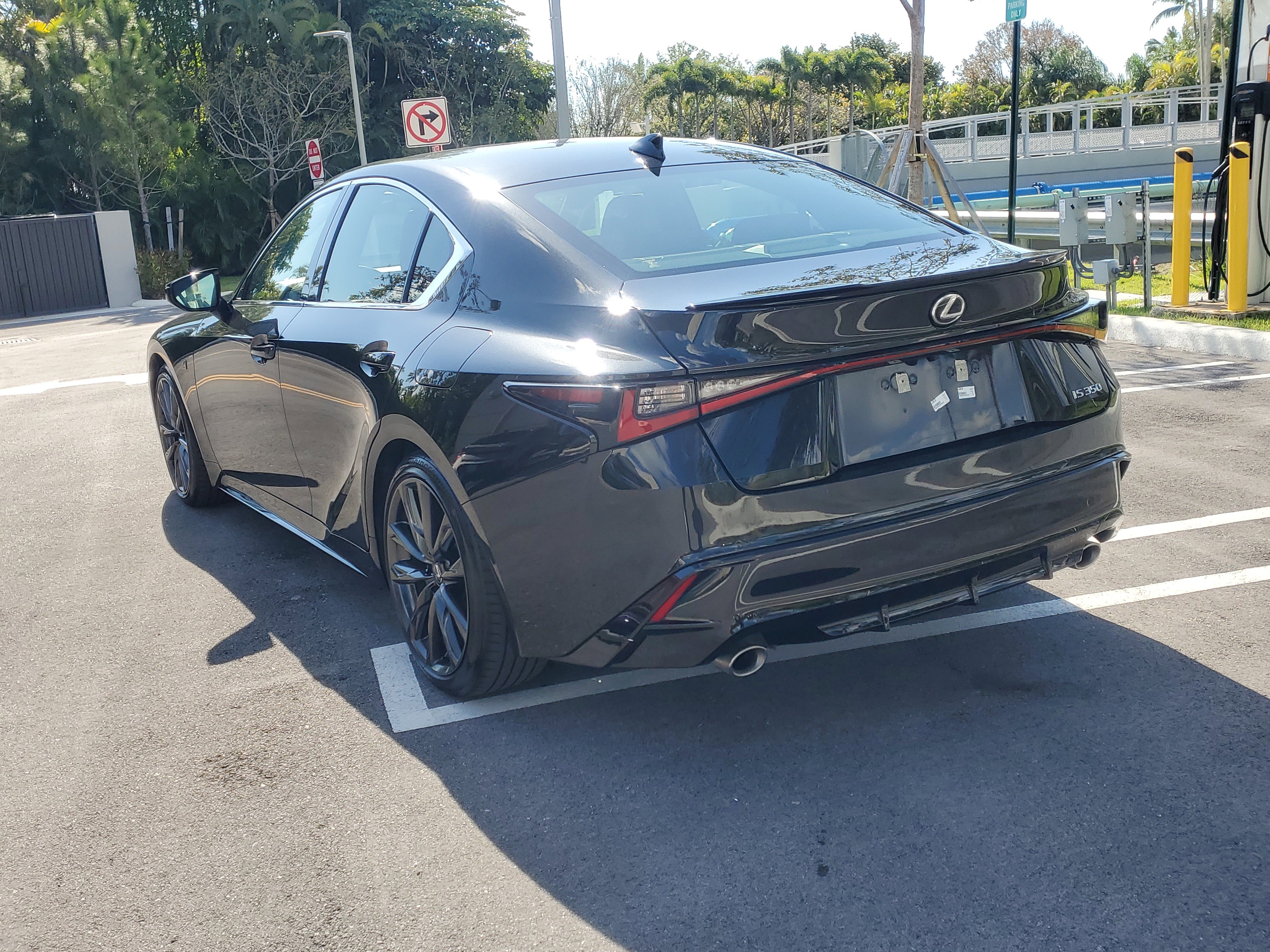 Used 2025 Lexus IS 350 F Sport w/ Accessory Package 2 RWD image 5