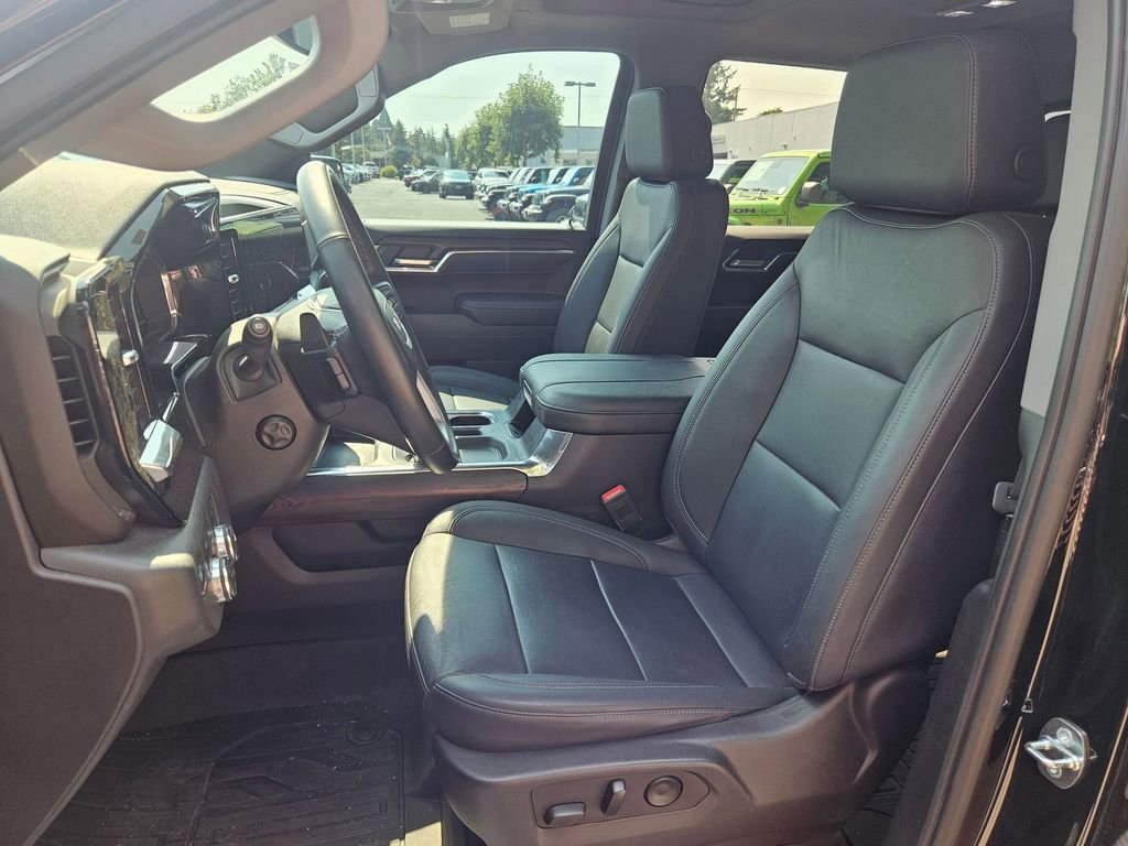 Used 2023 GMC Sierra 1500 SLT w/ SLT Premium Package image 12