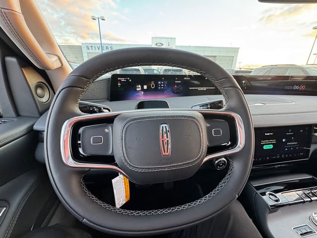 New 2025 Lincoln Navigator Reserve image 33