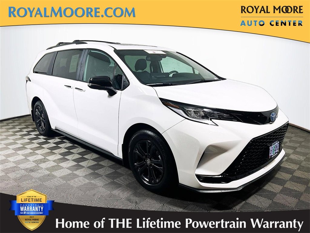 Certified 2025 Toyota Sienna XSE w/ XSE Premium Package