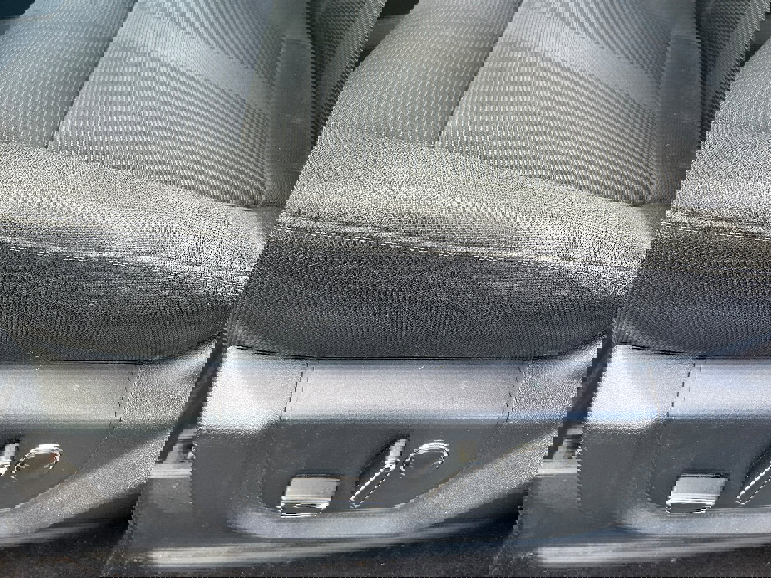 Used 2017 Ford F150 XLT w/ Equipment Group 302A Luxury AWD/4WD image 10