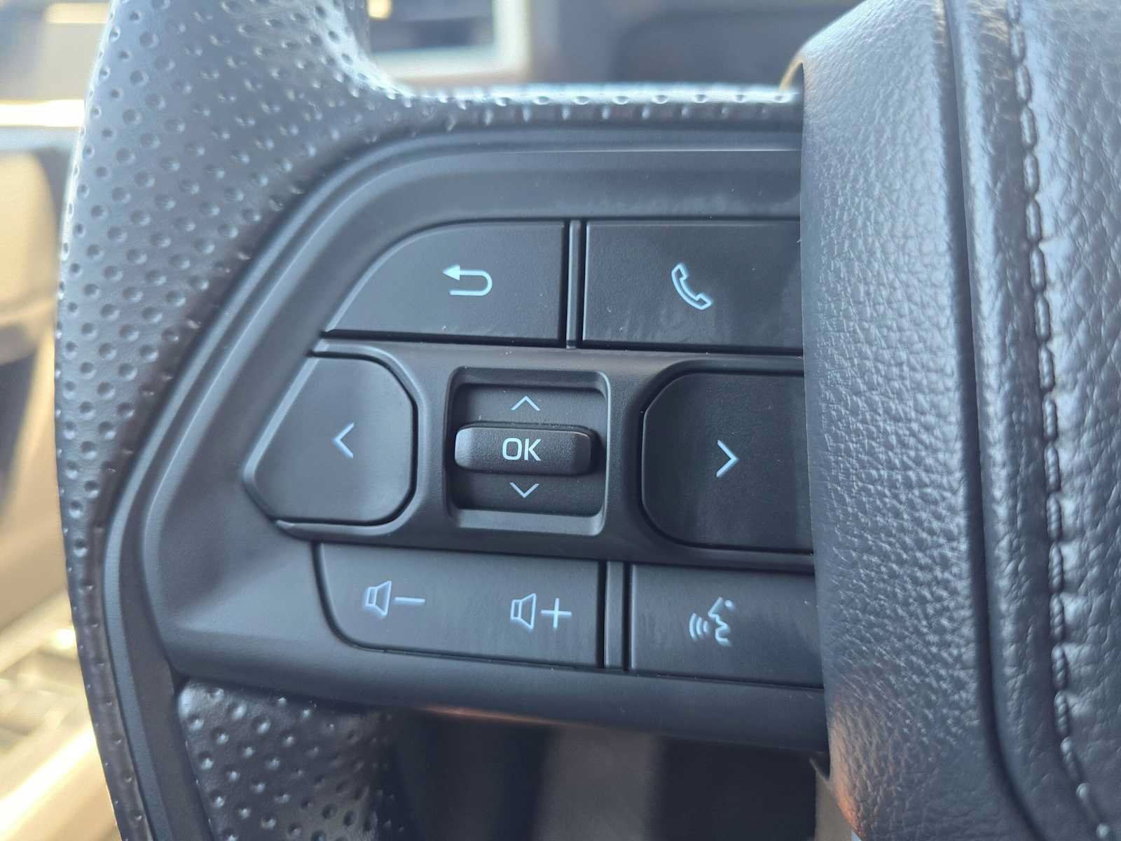 Used 2026 Toyota Tacoma SR5 RWD image 32