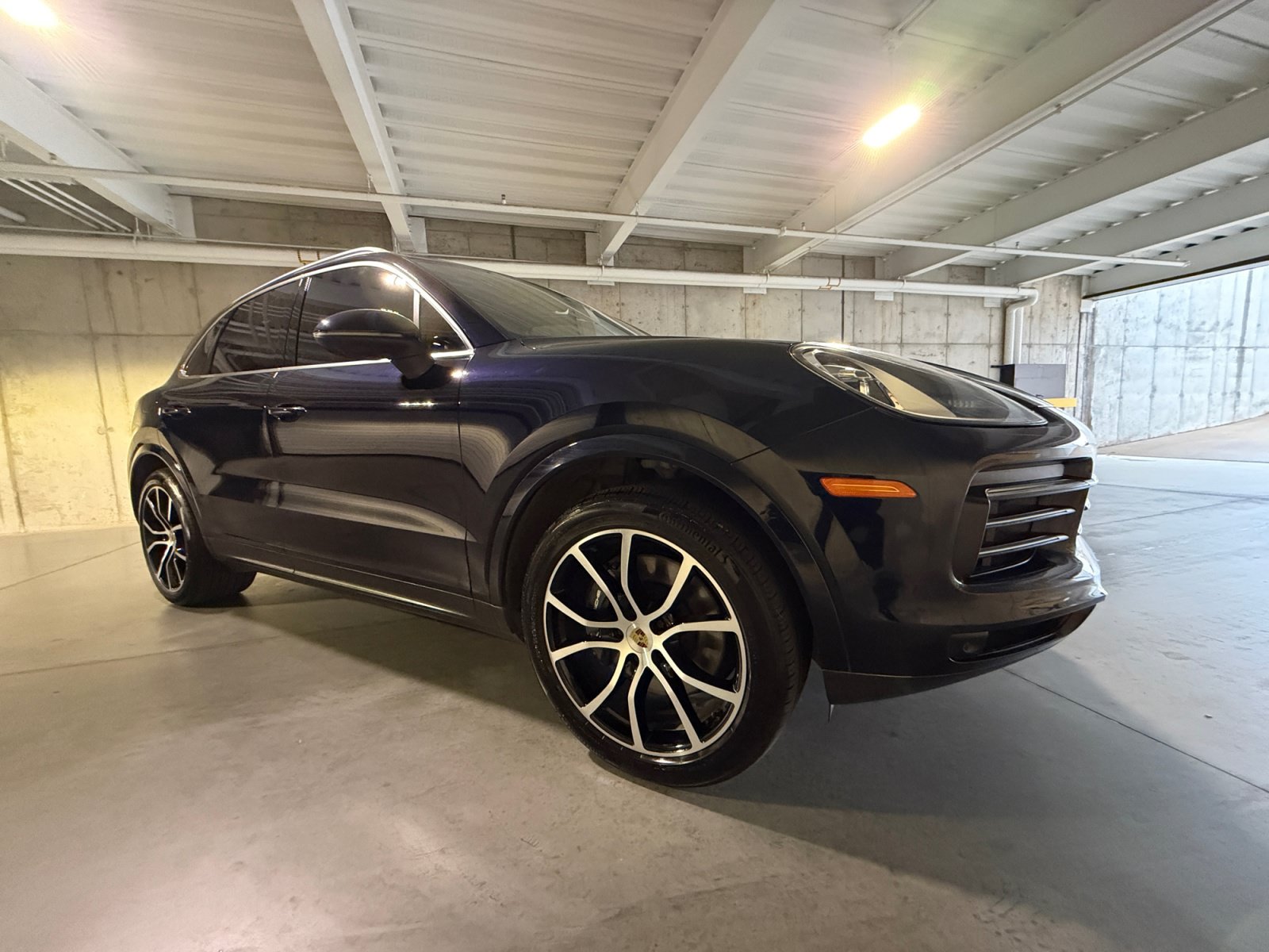 Certified 2023 Porsche Cayenne AWD/4WD image 9