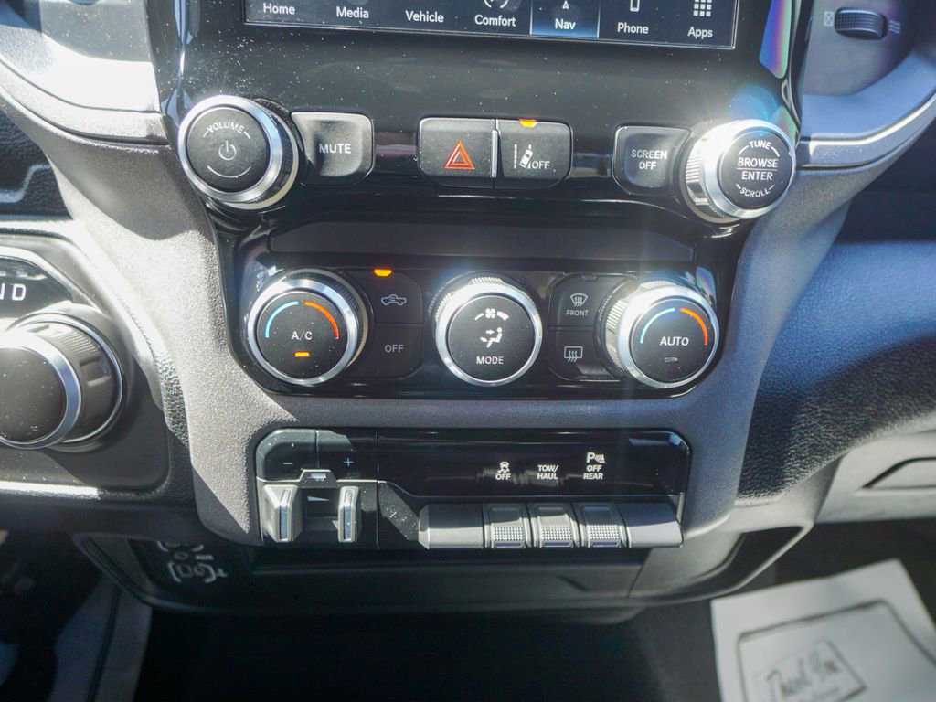 Used 2024 RAM 2500 Tradesman w/ Safety Group image 25