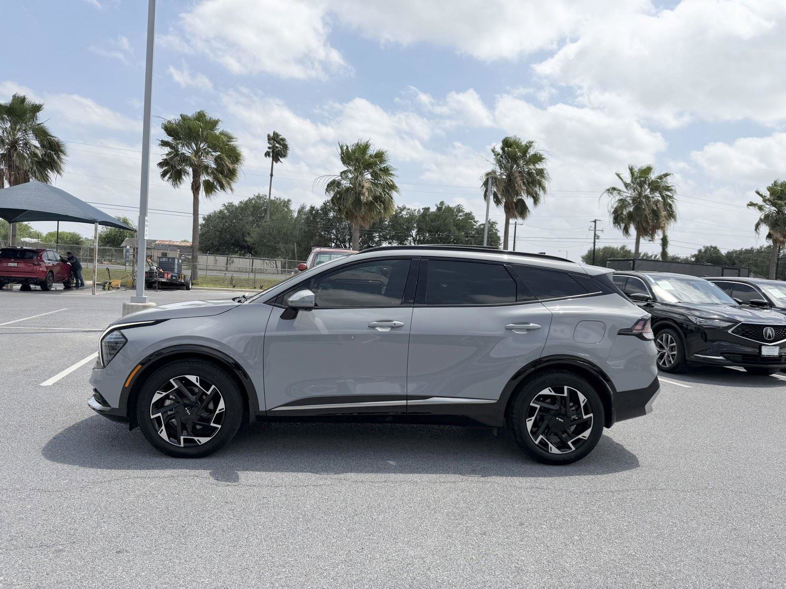 Used 2025 Kia Sportage SX FWD image 18