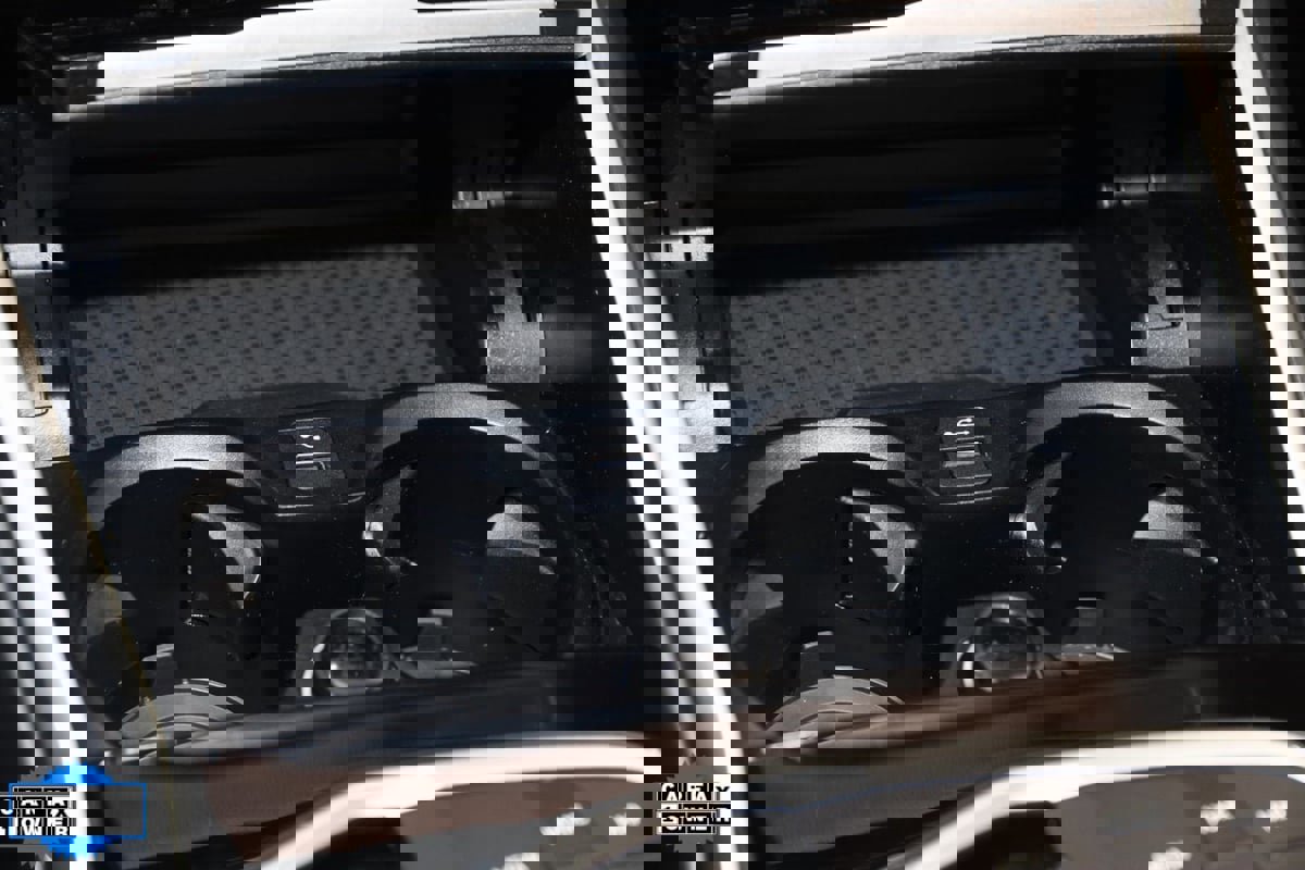 Used 2023 BMW 330i xDrive Sedan w/ Driving Assistance Package image 31