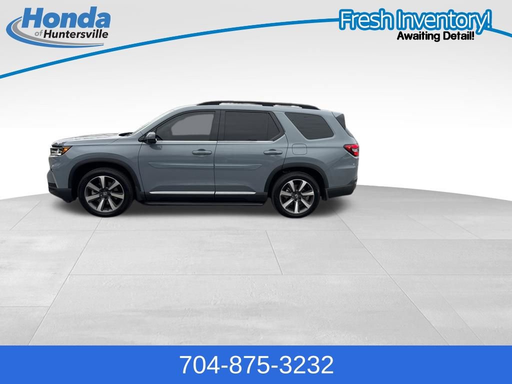 Used 2025 Honda Pilot Elite image 40
