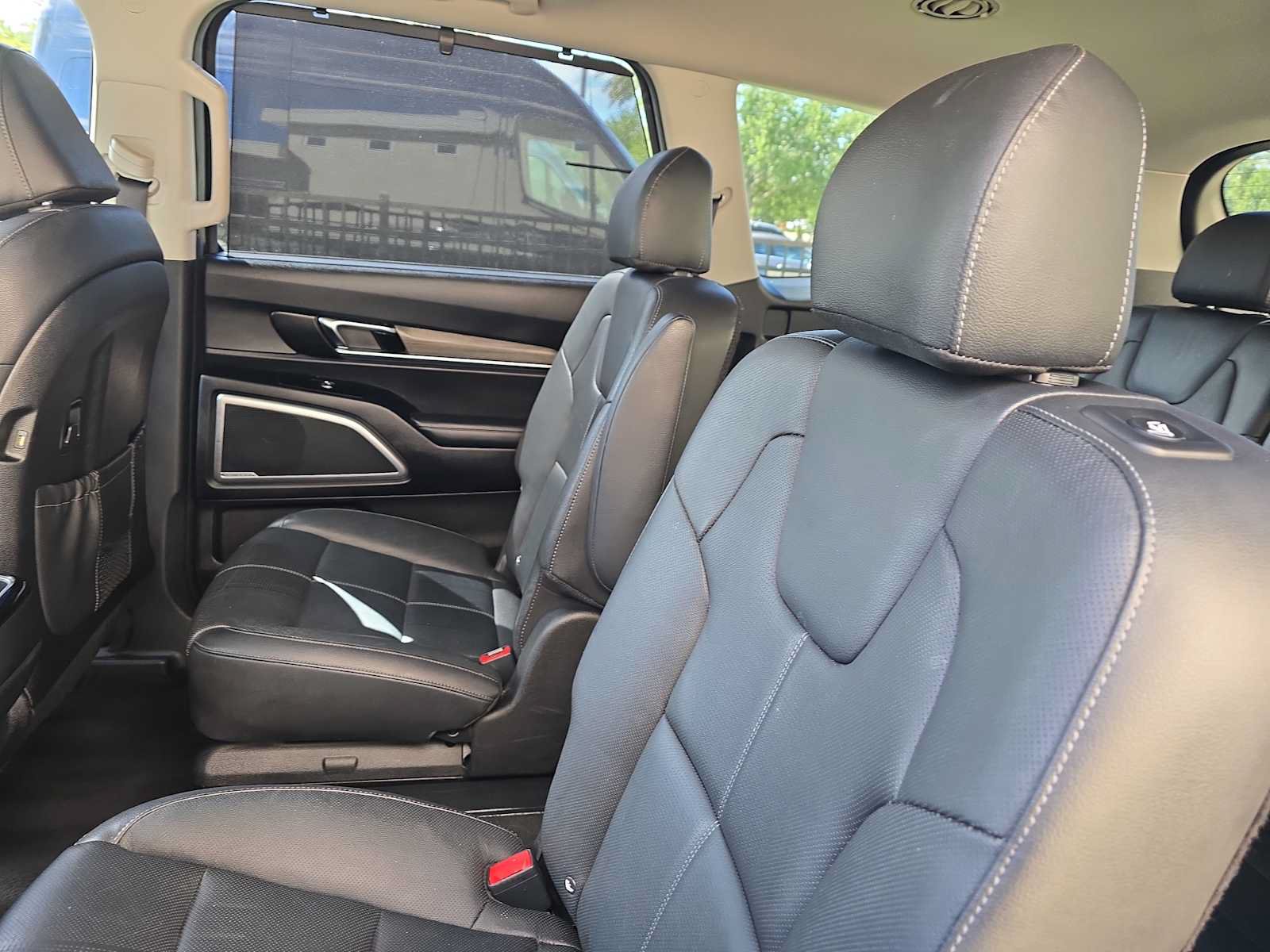 Used 2021 Kia Telluride EX w/ EX Premium Package FWD image 21