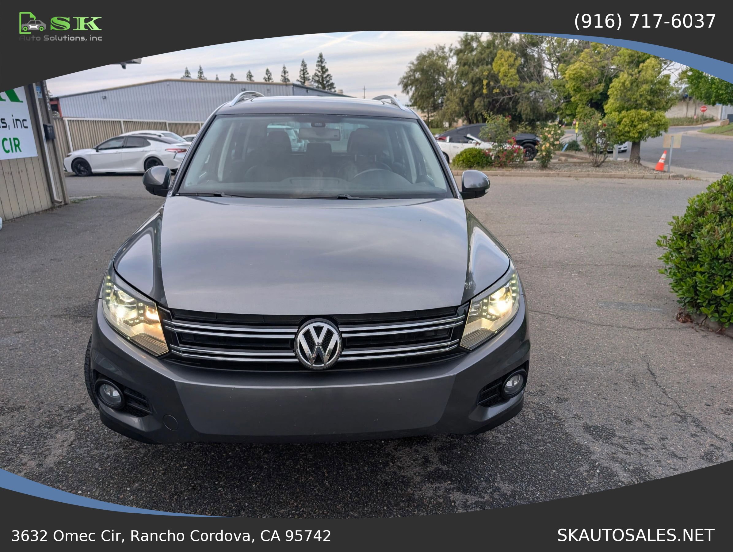 Used 2013 Volkswagen Tiguan SEL AWD/4WD image 3