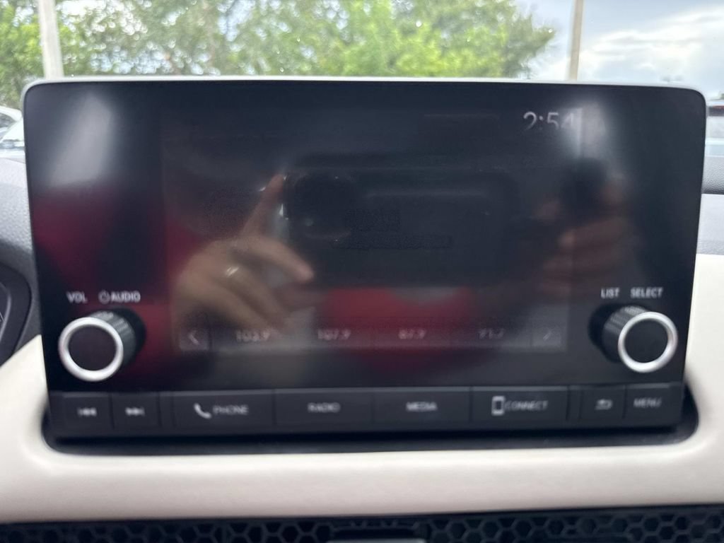 Used 2024 Honda HR-V LX image 26
