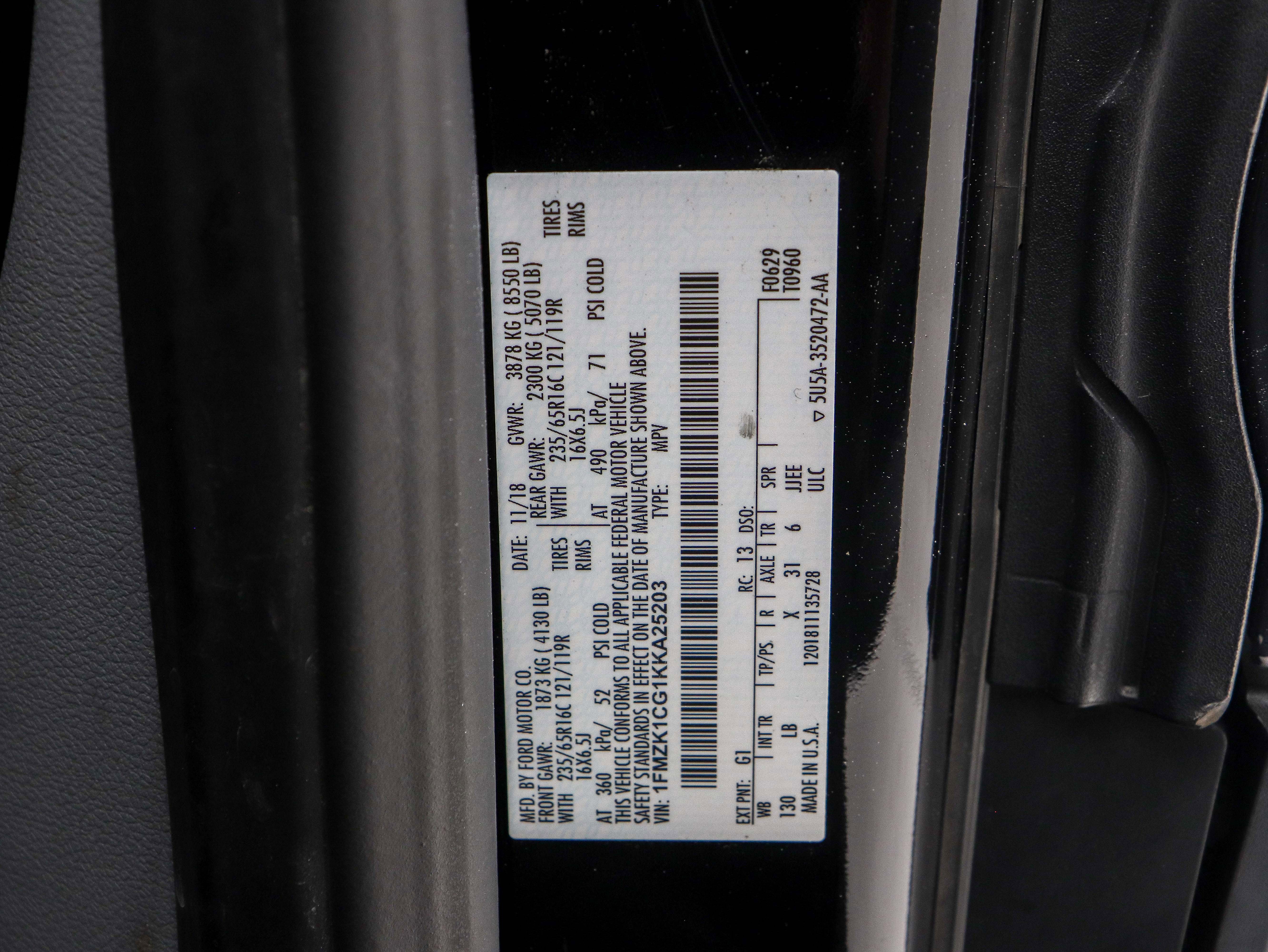 Used 2019 Ford Transit 150 XLT image 30