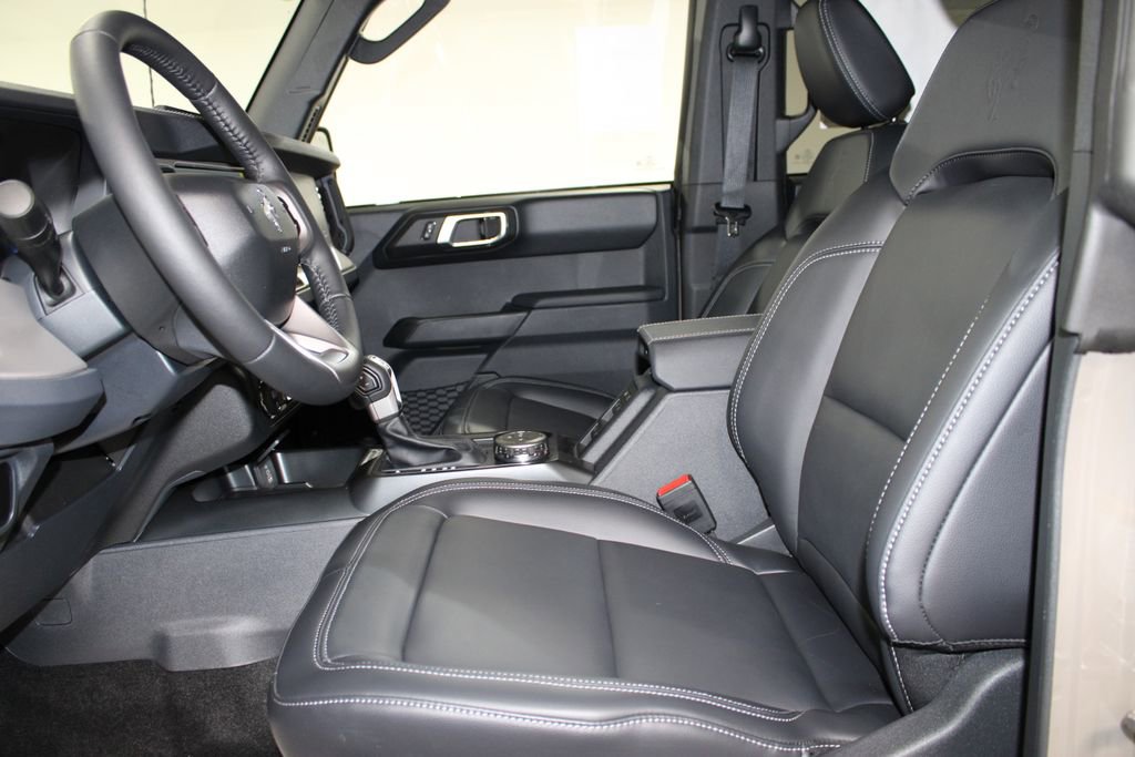 New 2026 Ford Bronco Outer Banks image 21