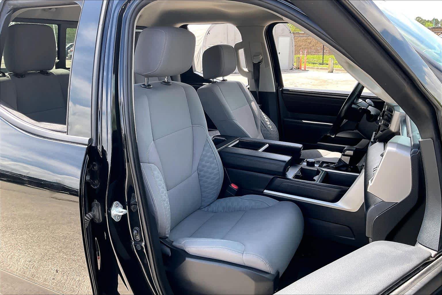 Used 2023 Toyota Tundra SR5 AWD/4WD image 9