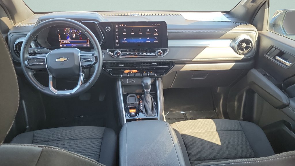 Used 2023 Chevrolet Colorado LT w/ LT Convenience Package II RWD image 10
