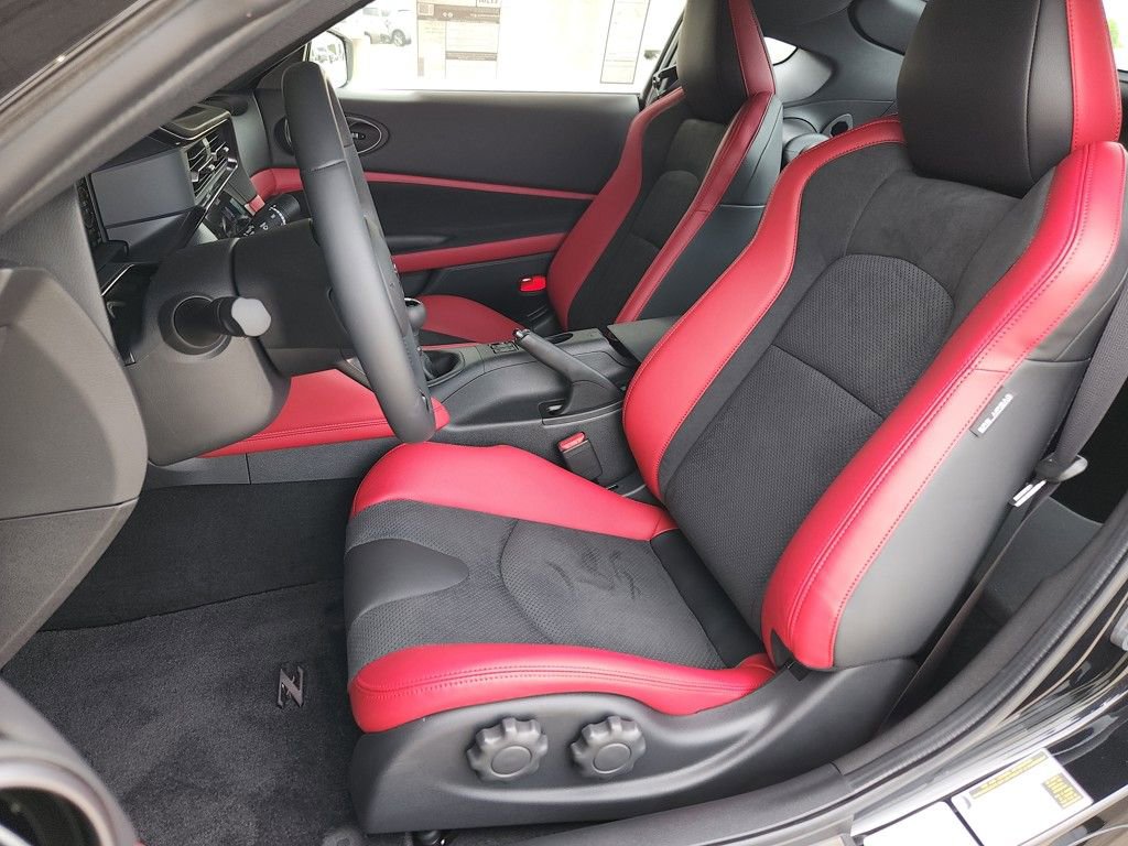 New 2025 Nissan Z Performance w/ Floor Mat Package image 7
