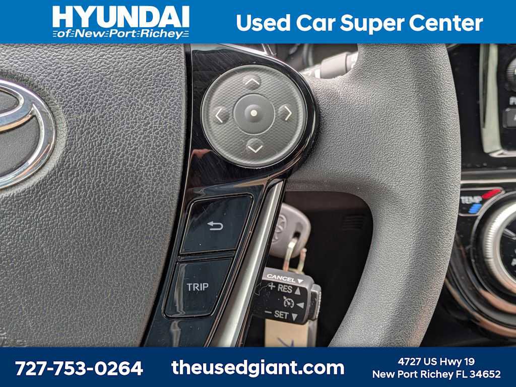 Used 2018 Toyota Prius C Two image 28