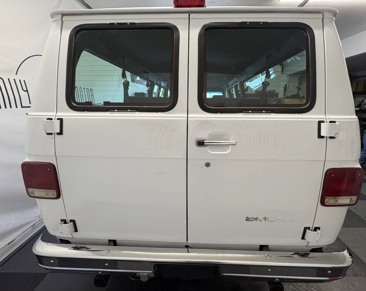 Used 1995 GMC G3500 Rally image 11