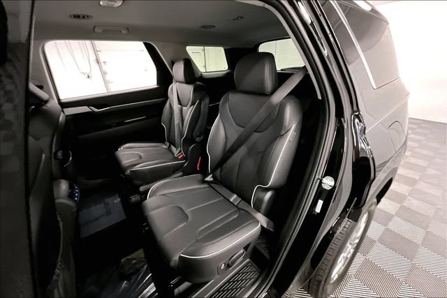 Used 2025 Hyundai Palisade SEL FWD image 23