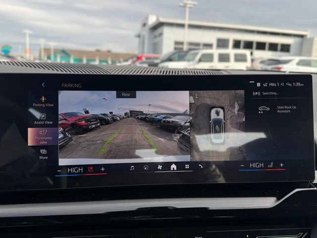 New 2026 BMW 530i xDrive w/ Premium Package image 38