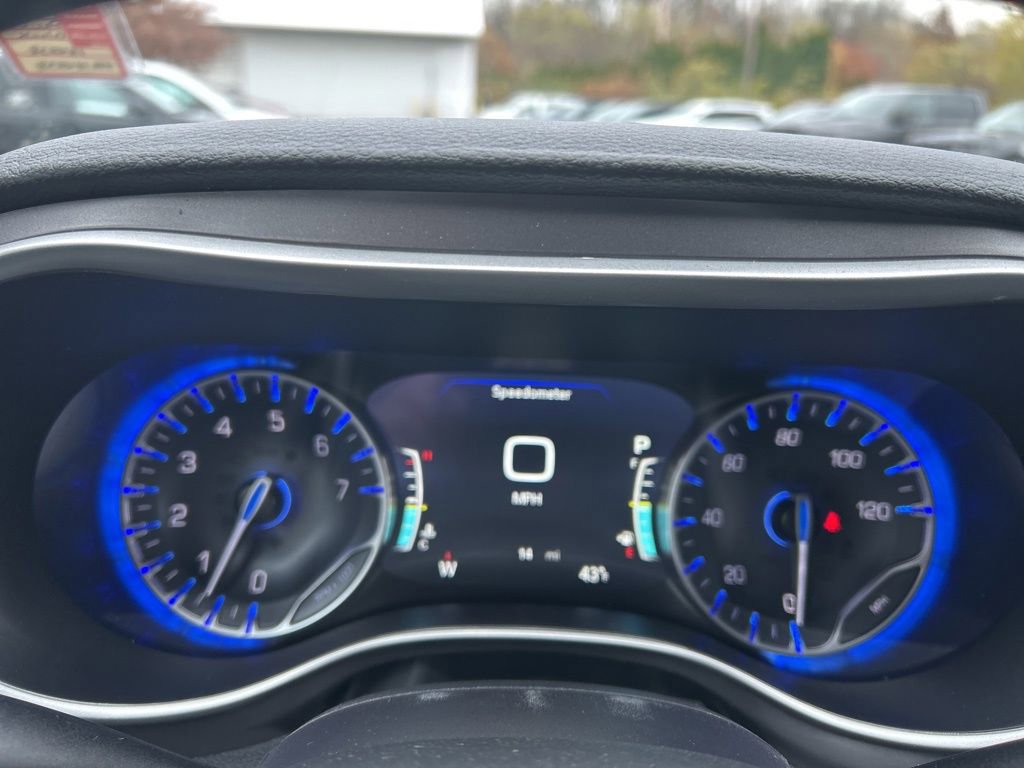 New 2026 Chrysler Pacifica Select image 20