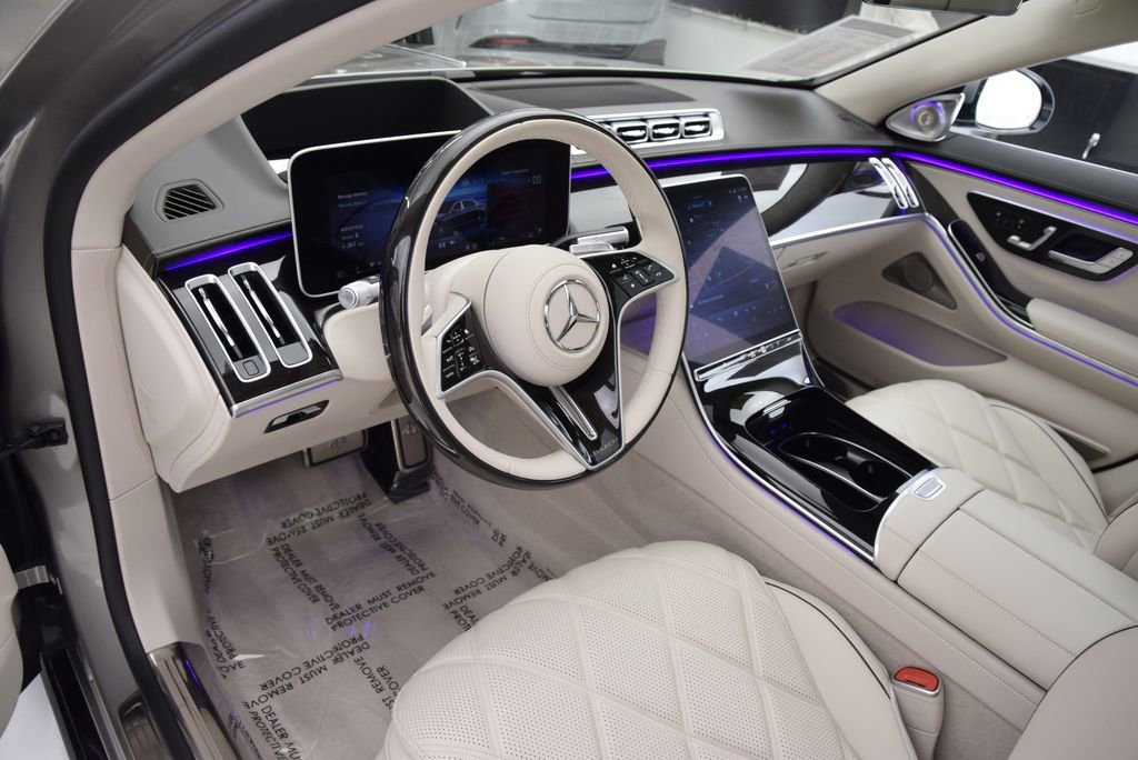 Used 2024 Mercedes-Benz Maybach S 580 4MATIC image 21
