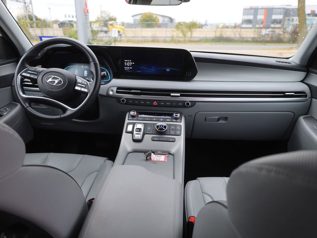 Used 2025 Hyundai Palisade SEL image 22