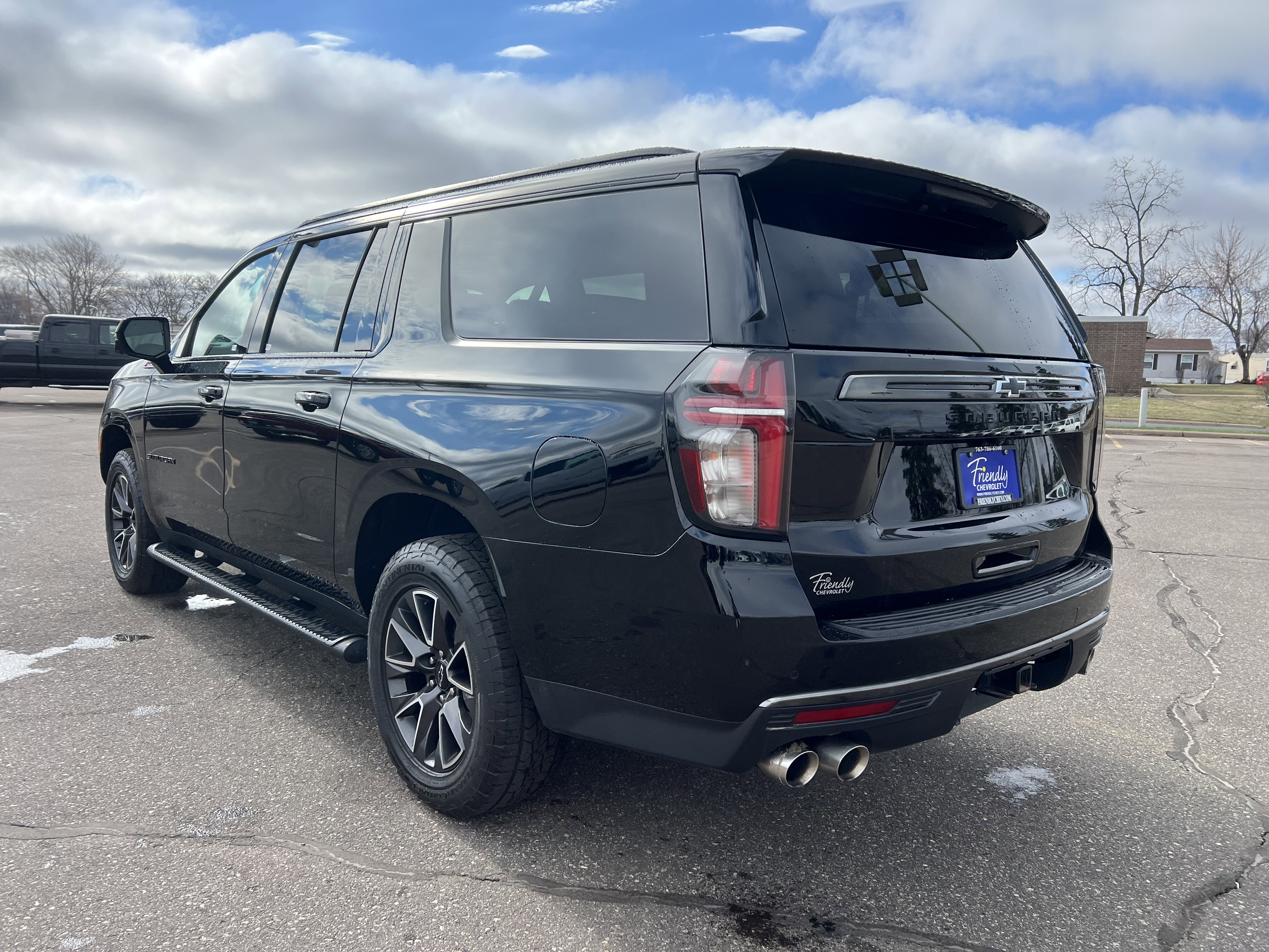 Certified 2022 Chevrolet Suburban Z71 w/ Z71 Off-Road Package image 6