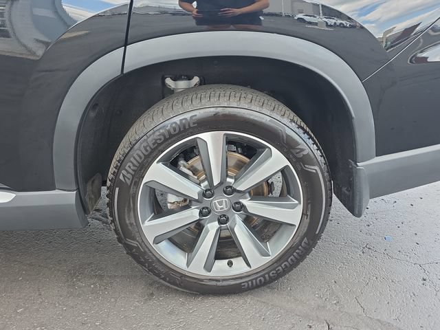 Used 2025 Honda Pilot Elite image 37