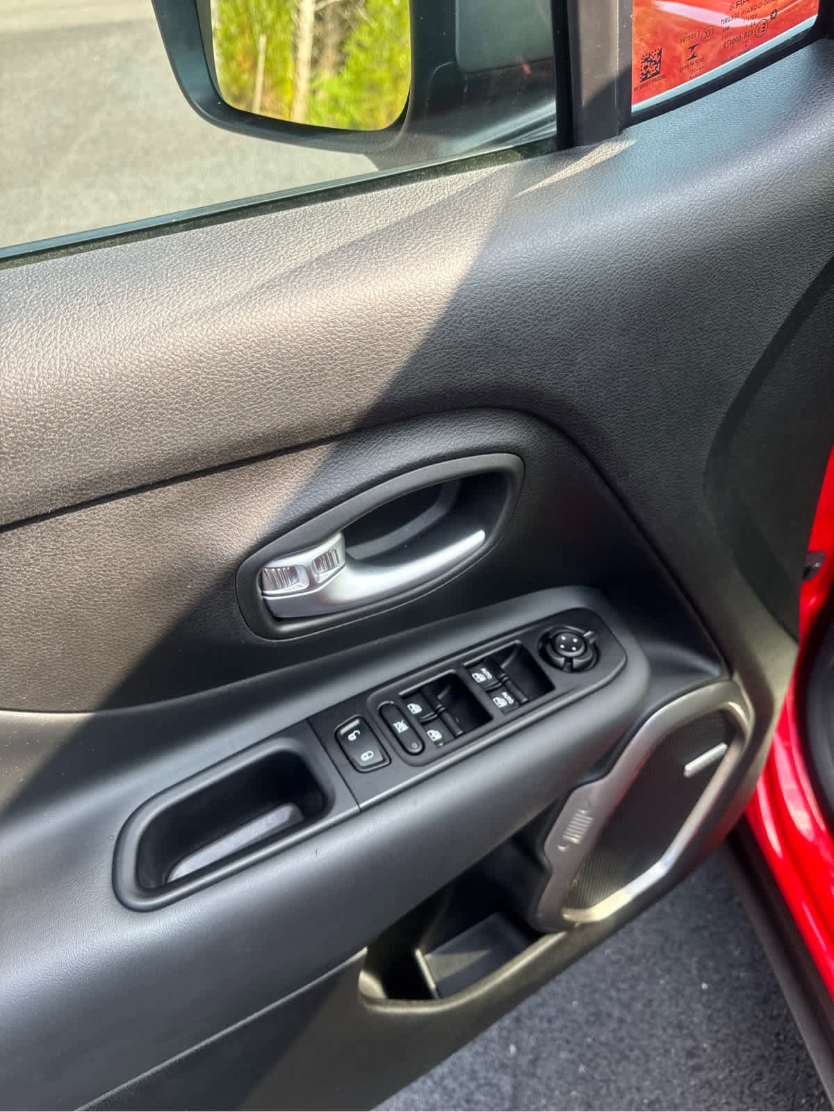 Certified 2021 Jeep Renegade Limited w/ Sun & Sound Group image 16