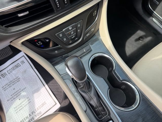 Used 2017 Buick Envision Premium AWD/4WD image 31