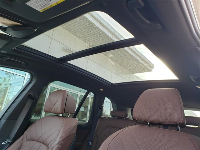 New 2026 BMW X5 xDrive50e w/ Premium Package image 20