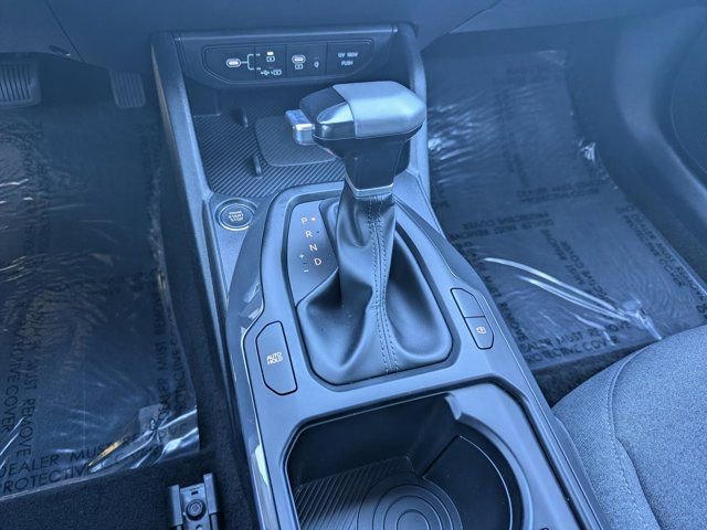Used 2025 Kia K4 EX image 26