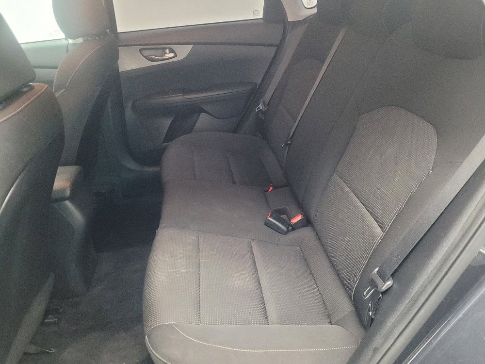 Used 2019 Kia Forte LXS FWD image 18