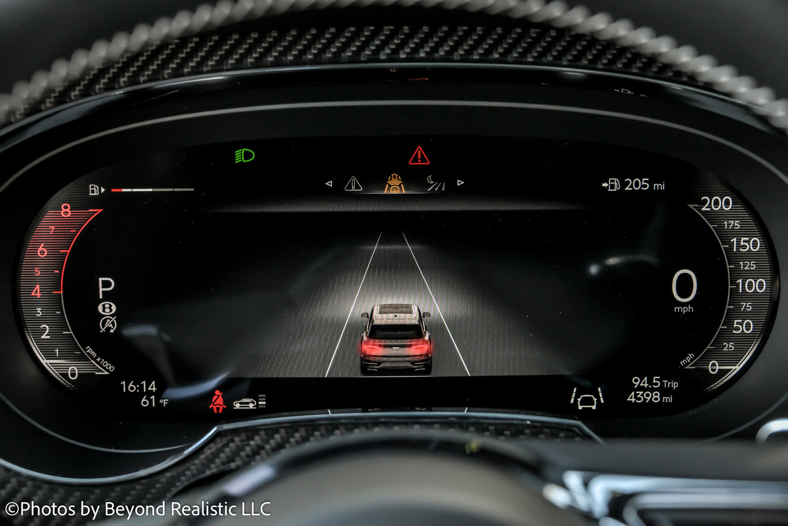 Used 2024 Bentley Bentayga image 36