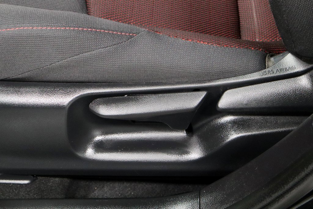 Used 2025 Toyota Corolla SE image 24