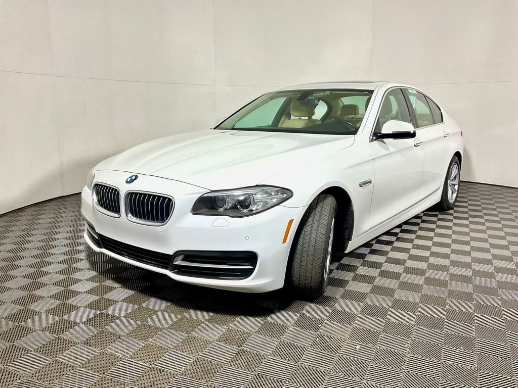 Used 2014 BMW 528i xDrive Sedan image 11