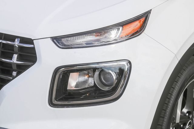 New 2026 Hyundai Venue SEL image 8