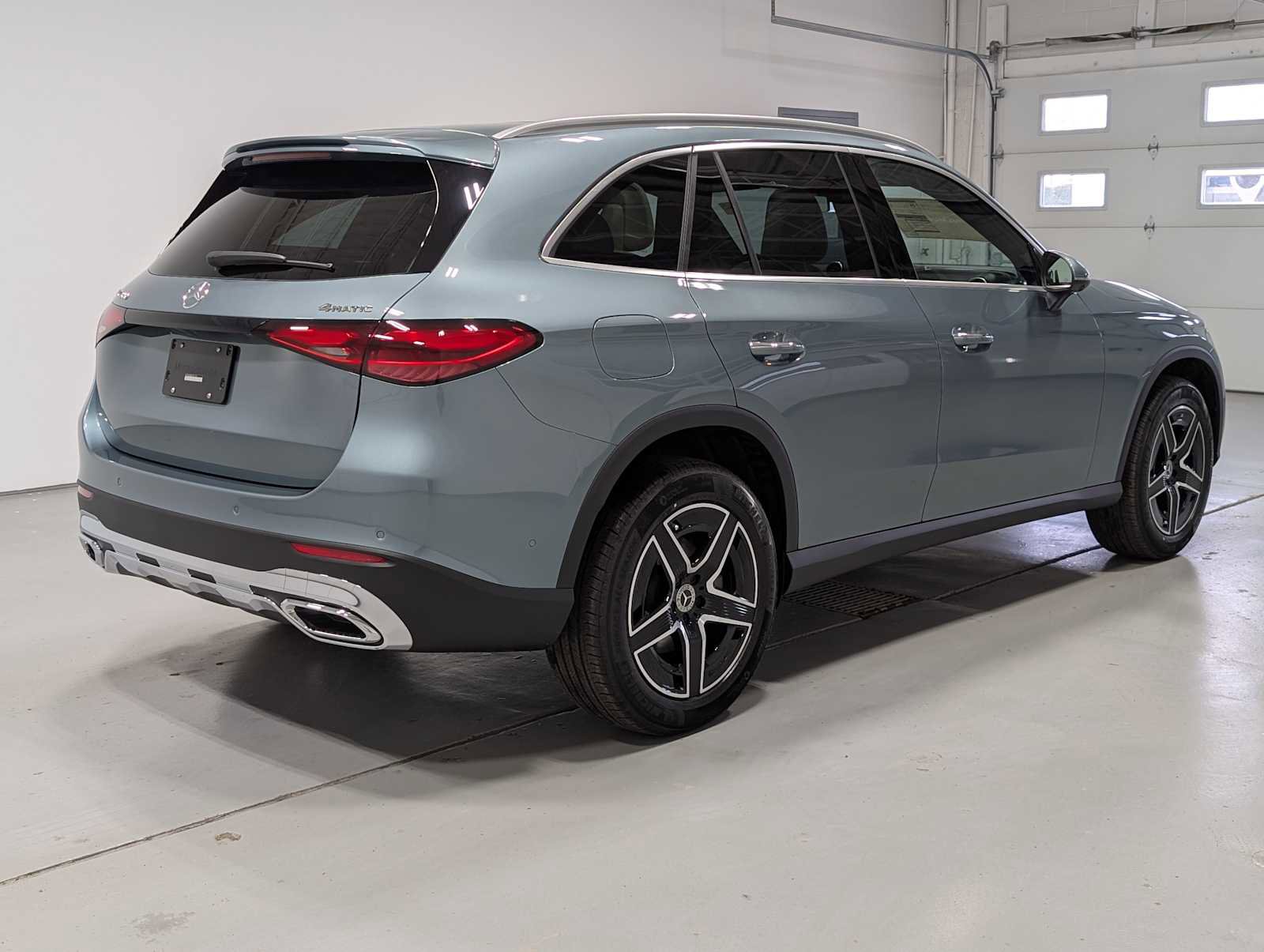 New 2026 Mercedes-Benz GLC 300 4MATIC image 8