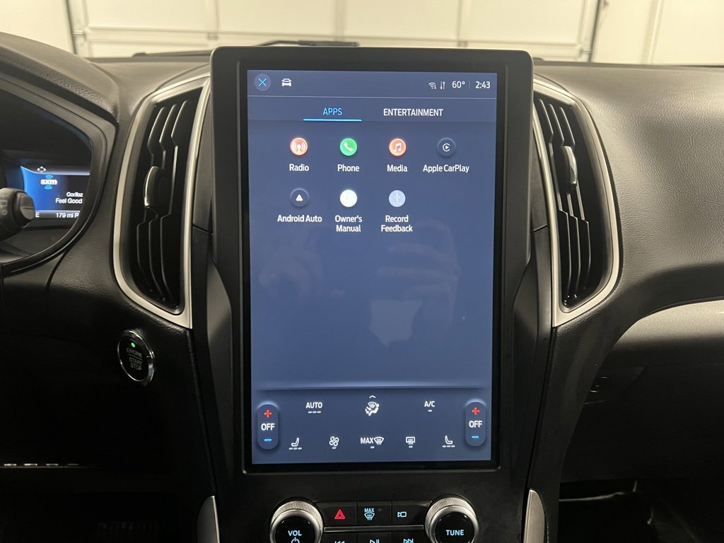 Used 2024 Ford Edge SEL image 39