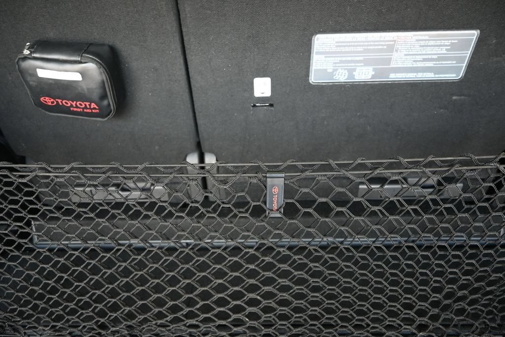 Used 2023 Toyota Sequoia Capstone AWD/4WD image 21
