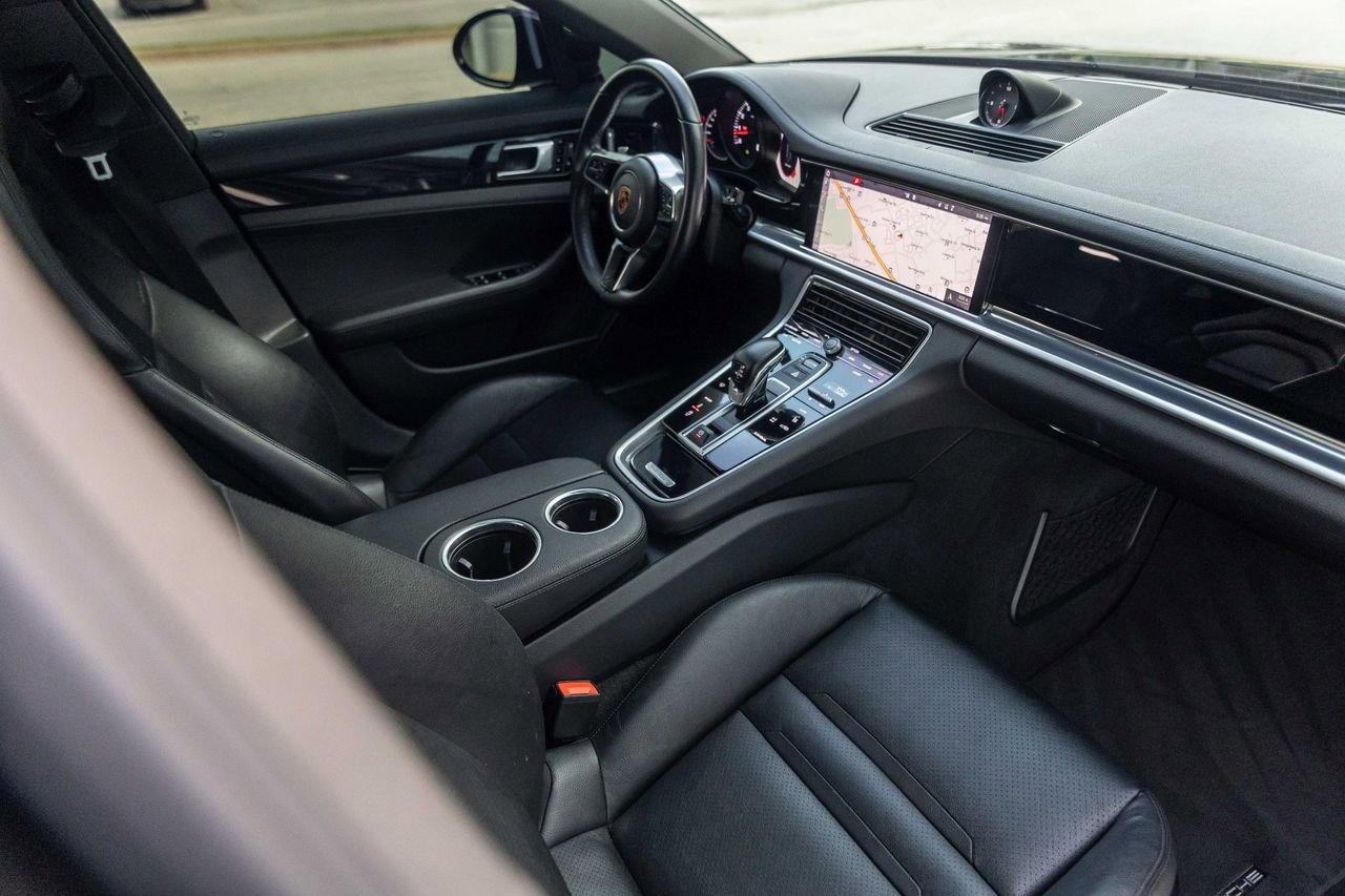 Used 2018 Porsche Panamera 4 AWD/4WD image 44