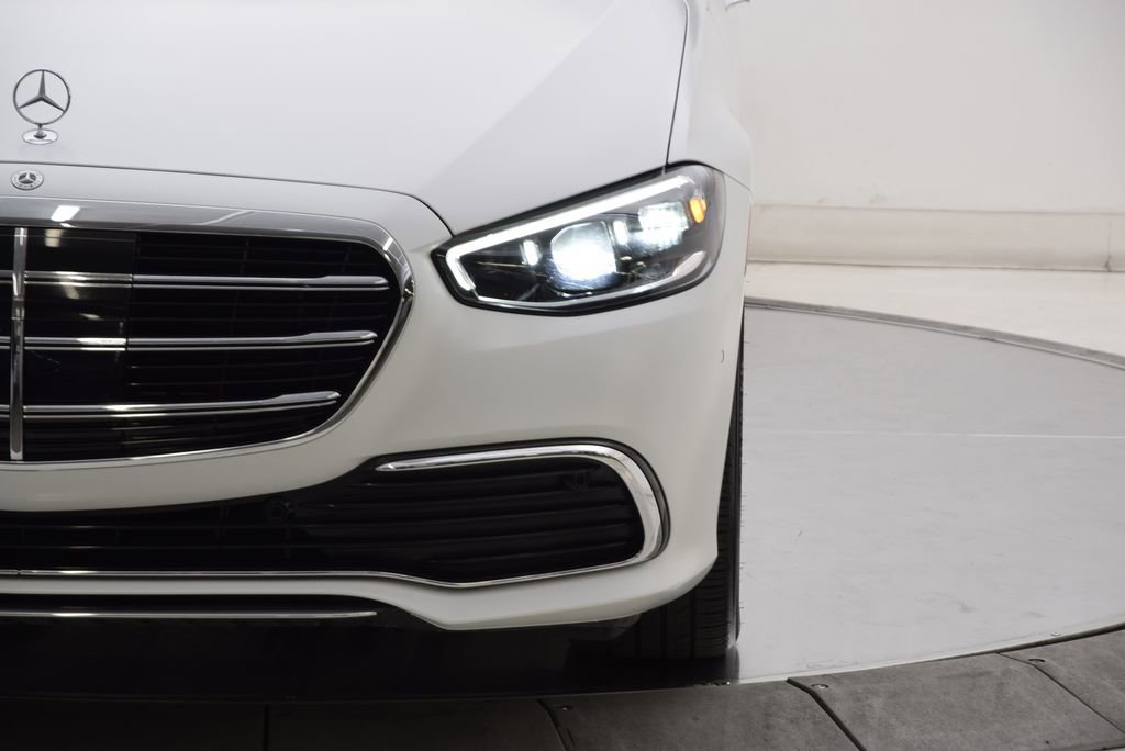 Used 2025 Mercedes-Benz S 580 4MATIC Sedan image 10