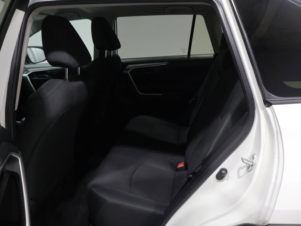 Used 2023 Toyota RAV4 LE image 18