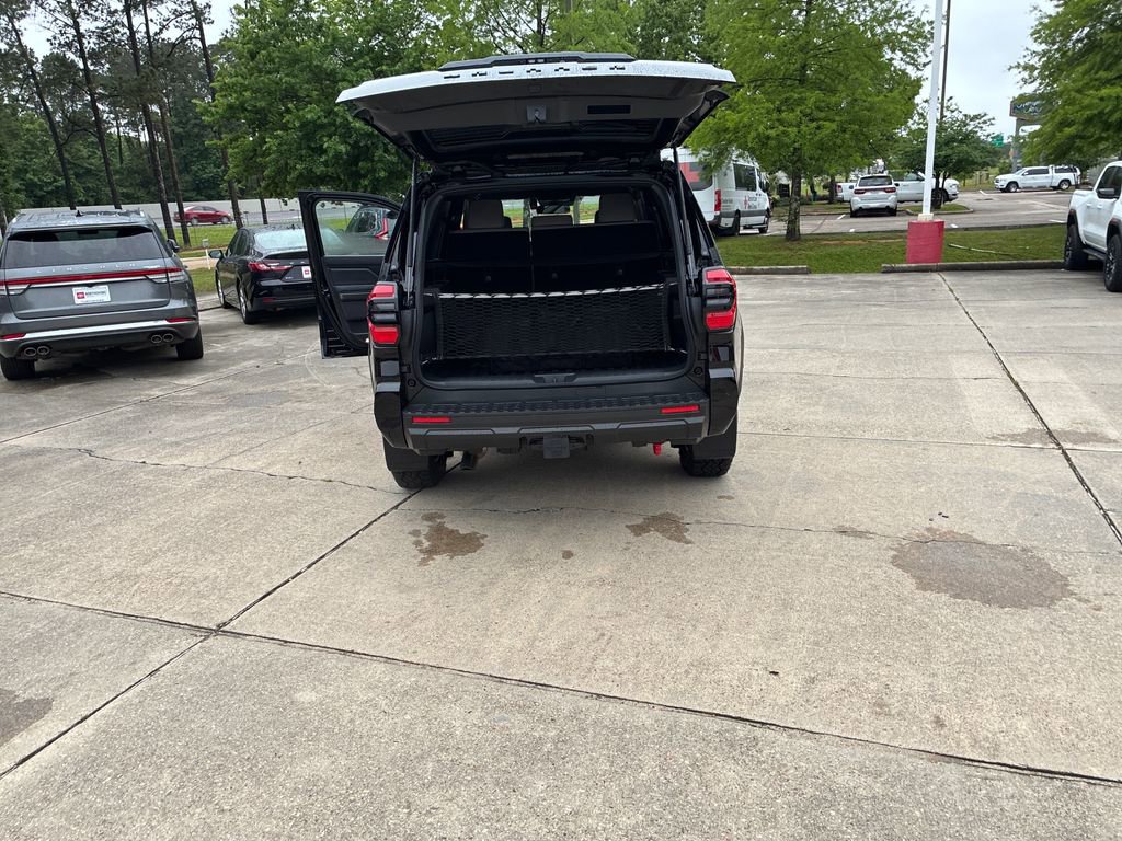 New 2026 Toyota 4Runner SR5 AWD/4WD image 31