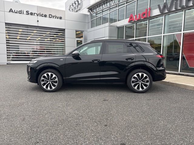 New 2026 Audi Q3 quattro 2.0T AWD/4WD image 2