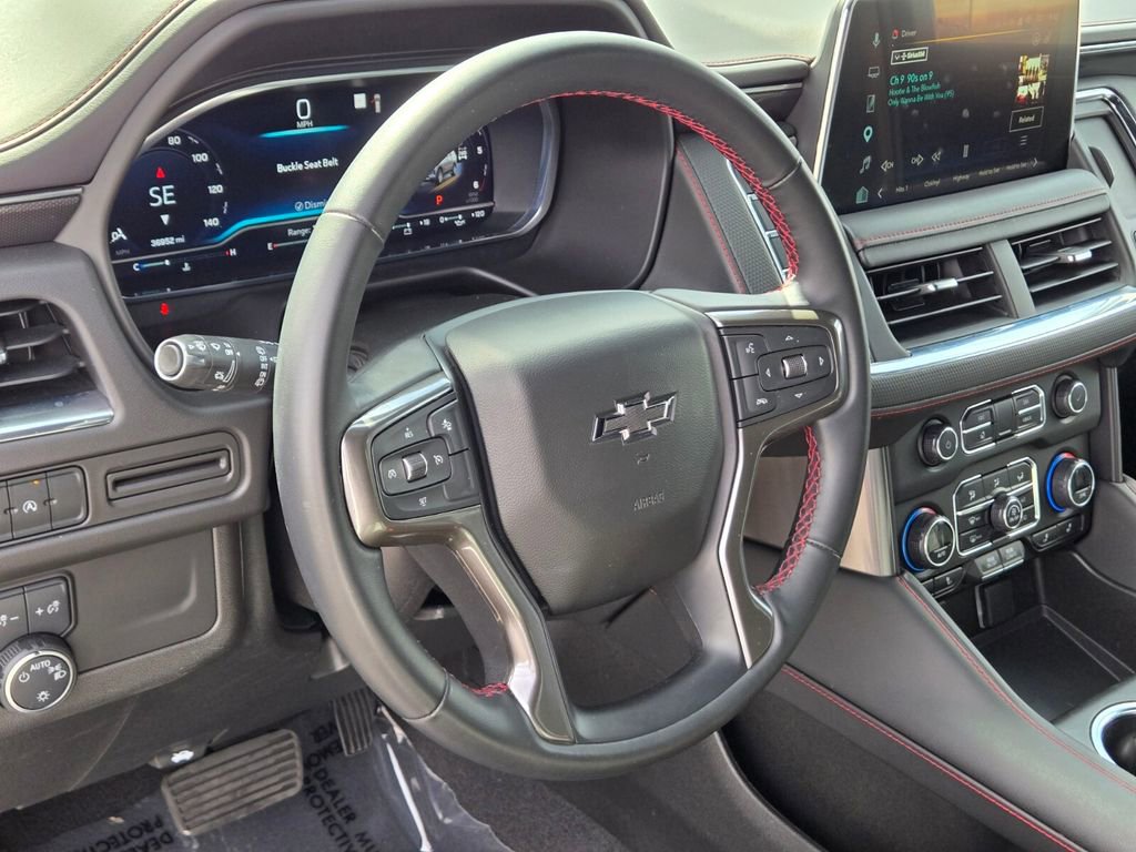 Used 2023 Chevrolet Suburban RST AWD/4WD image 11
