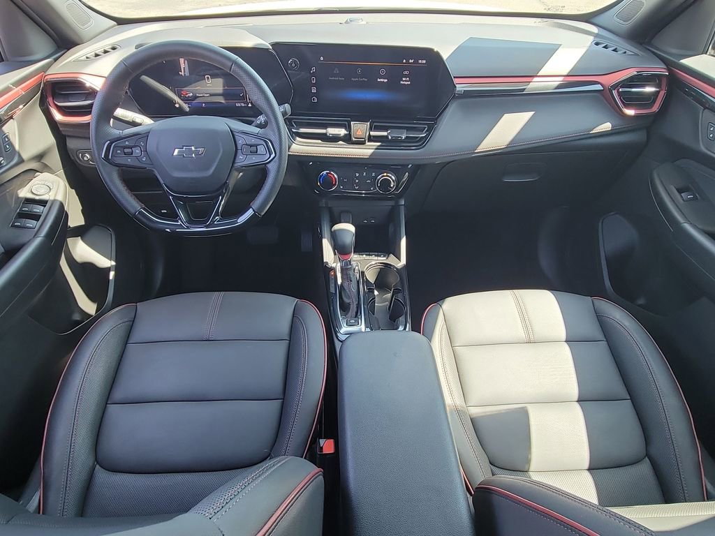 Used 2026 Chevrolet TrailBlazer RS w/ Driver Confidence Package image 19